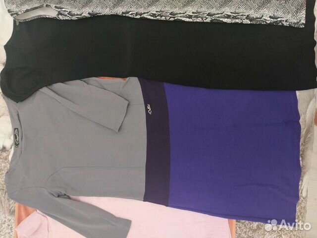 Пакетом вещи 42-44 размера