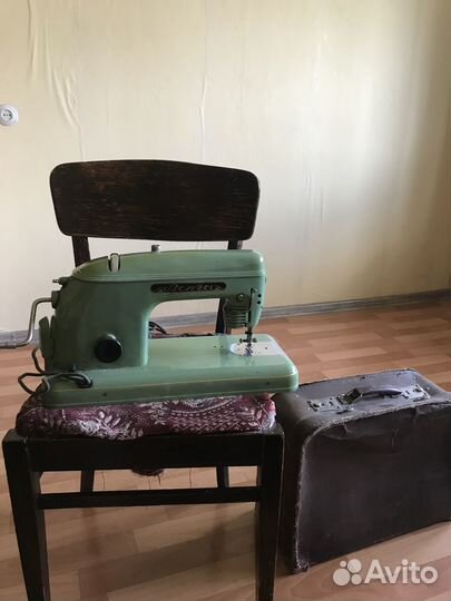 Швейная машинка