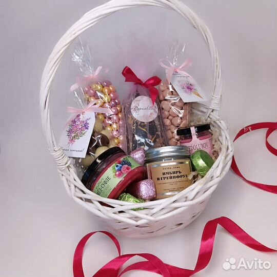 Подарочные наборы на 8 марта