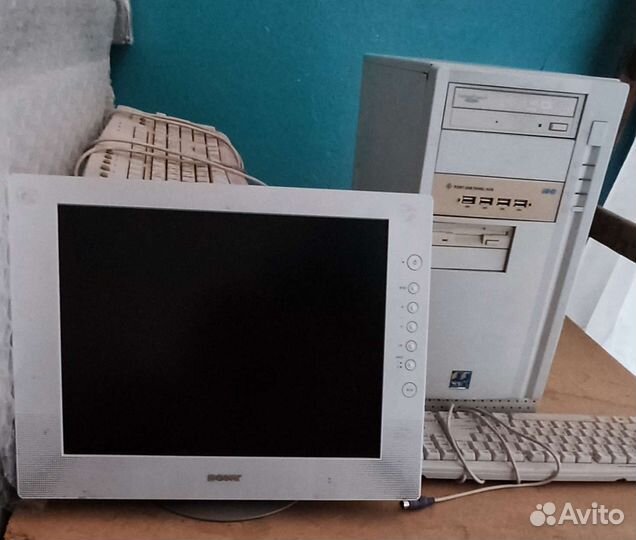 Desktop Celeron 347 с монитором, Samsung 17