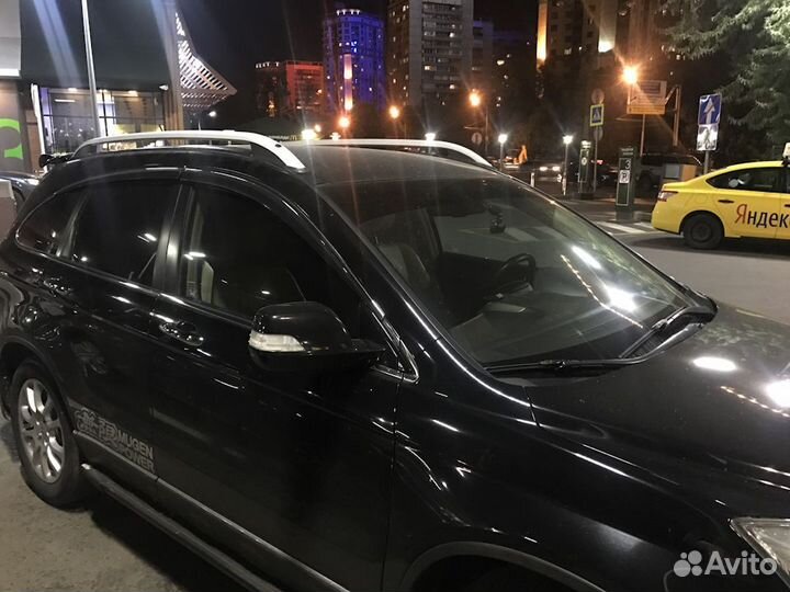 Рейлинги вдоль крыши Honda Crv