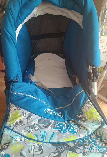 Детская коляска трансформер 3 в 1