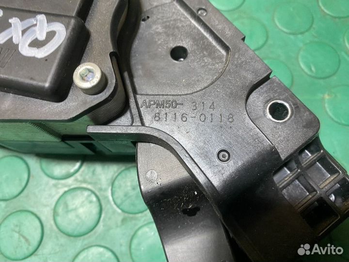 Педаль газа Infiniti QX50 II (2017—2024)