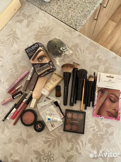 Набор косметики пакетом