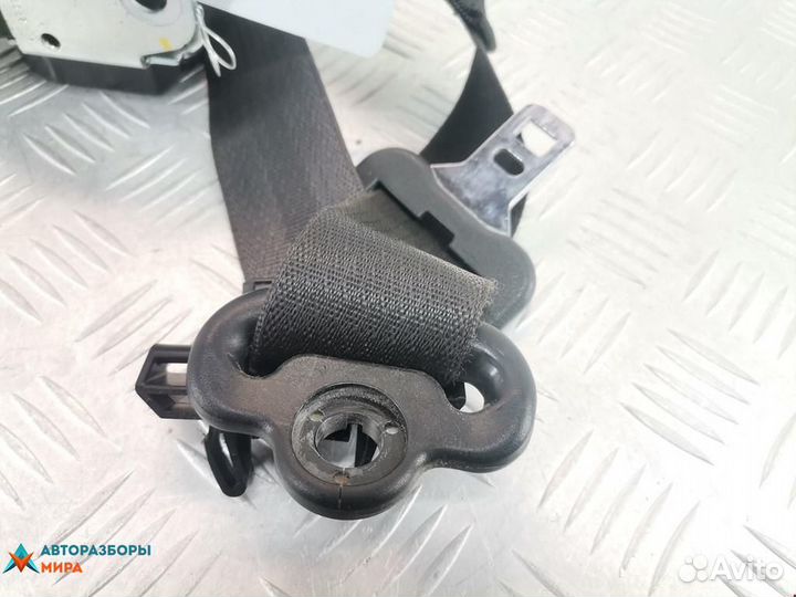 Ремень безопасности Dodge Journey рест. 2010