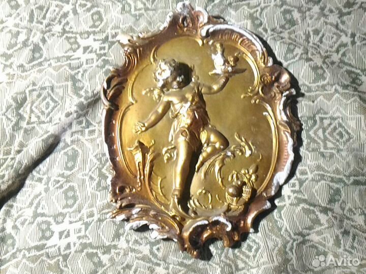 Панно из гипса