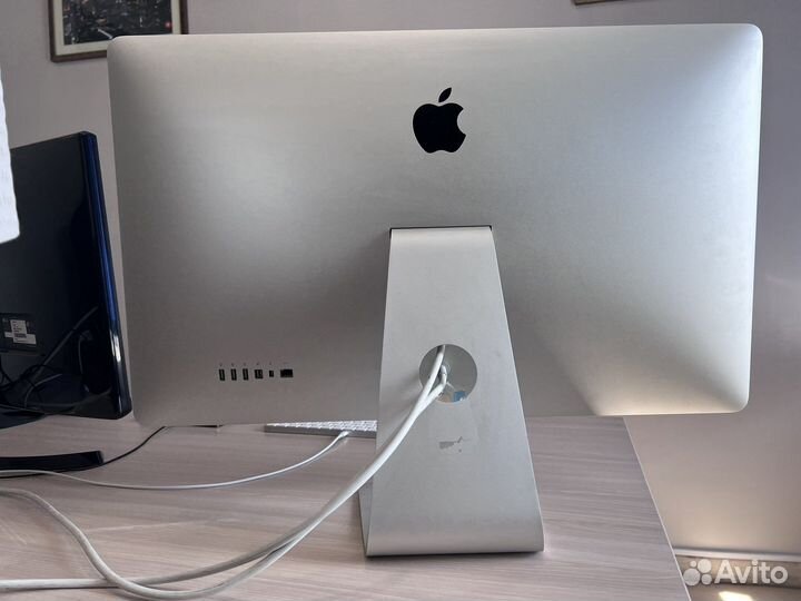 Монитор Apple Thunderbolt Display 27 дюймов