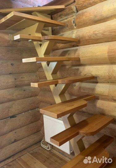 Металлические лестницы с поворотом