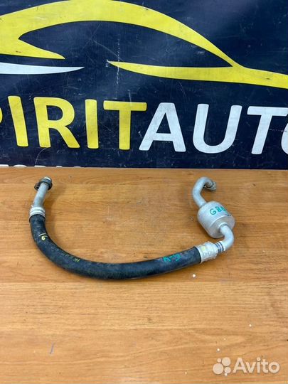 Трубка кондиционера Kia Quoris 1 G8BE 2012-2019