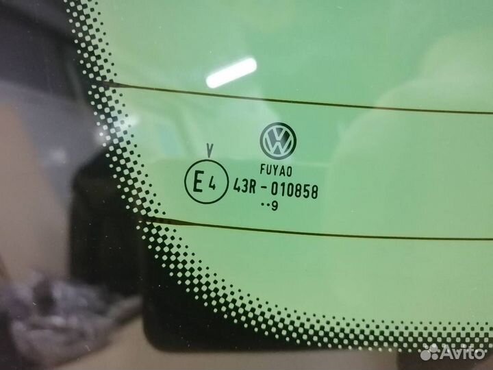 Стекло заднее Volkswagen Polo MK5 2011-2020