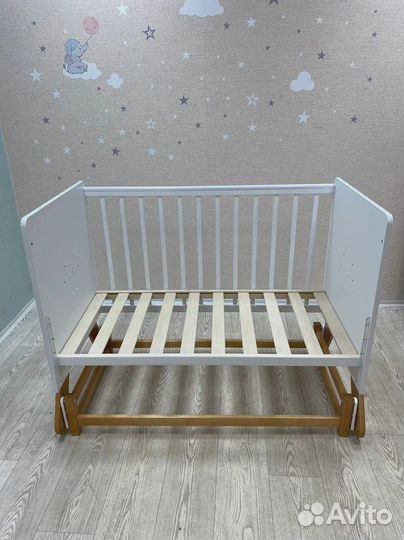 Кроватка на маятнике Iris Incanto