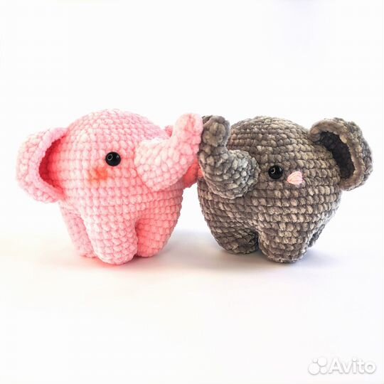 Вязаный плюшевый слоник Игрушка на день влюбленных