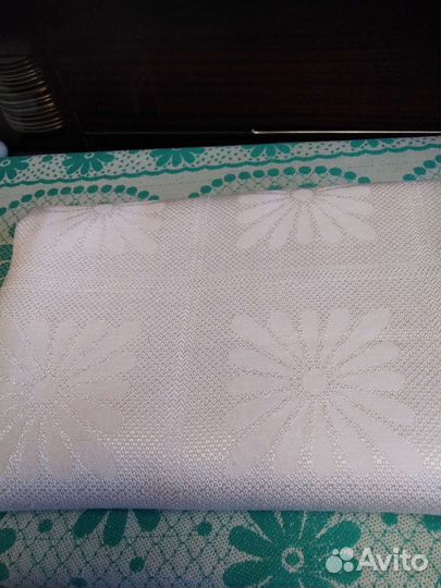 Скатерть белая бу