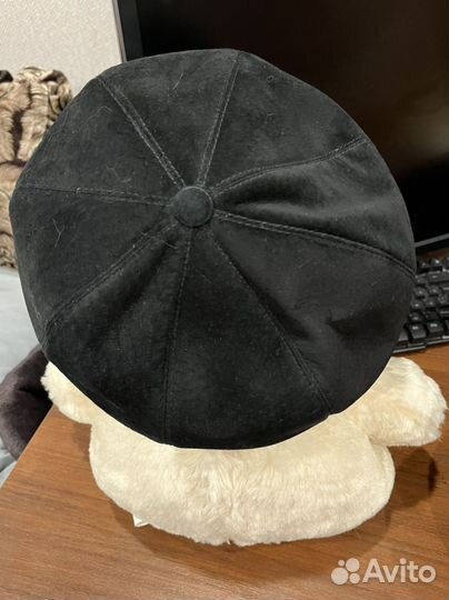 Разные шапки и береты женские