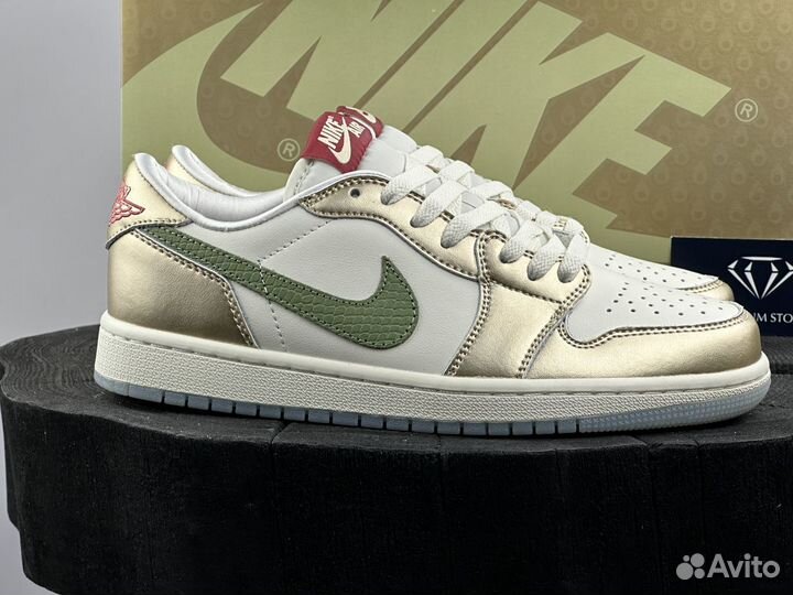 Кроссовки Nike Air Jordan 1 Low OG GS Gragon Gold