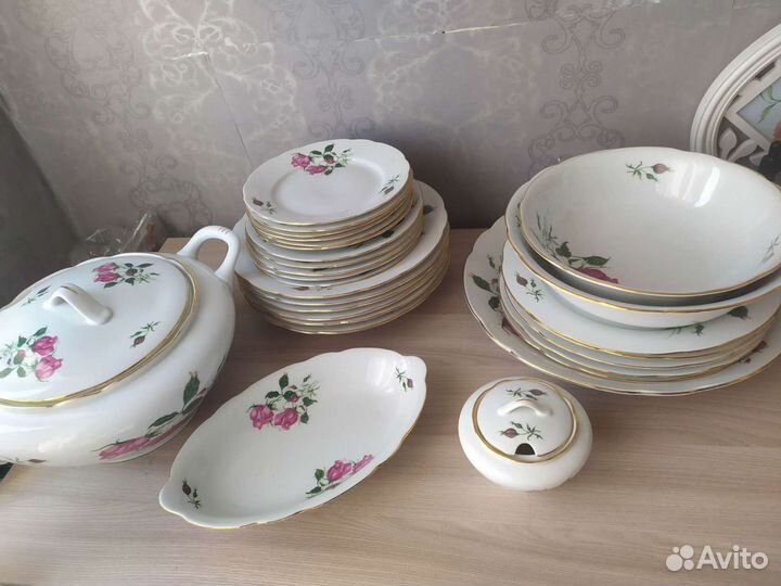 Сервиз столовый СССР фарфоровый