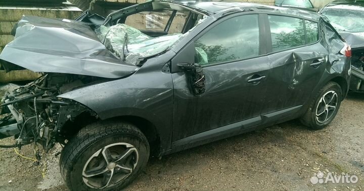 Renault Megane 3 2010 1.6 МКПП