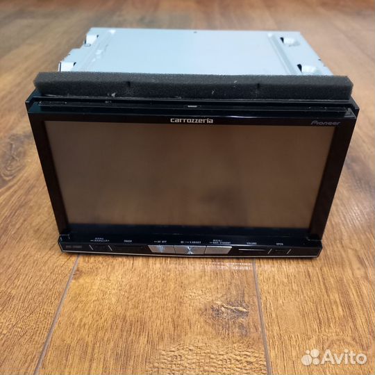 Магнитола Pioneer Carrozzeria avic-ZH0007