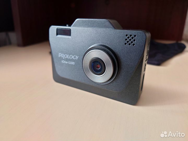 Видеорегистратор с радар-детектором