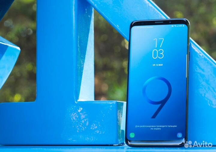 Samsung Galaxy S9, 4/64 ГБ