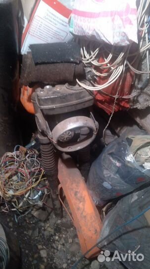 Запчасти на мотоцикл восход 3м и на Иж