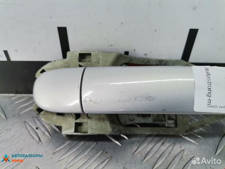 Ручка наружная задняя правая Volkswagen Passat B5