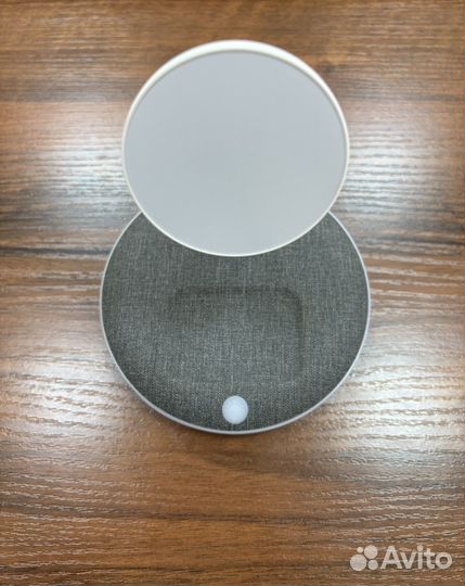 Магнитная беспроводная зарядная станция