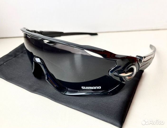 Спортивные очки Shimano с чехлом