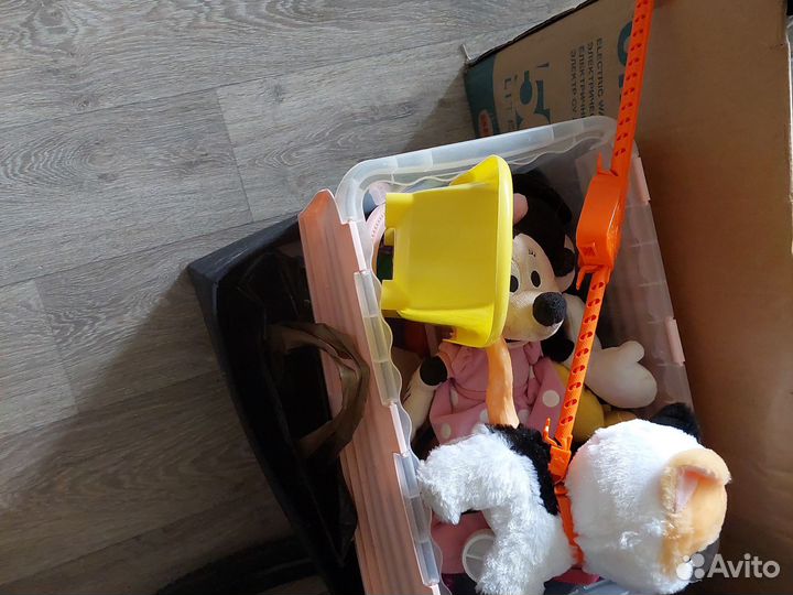 Детские развивающие игрушки