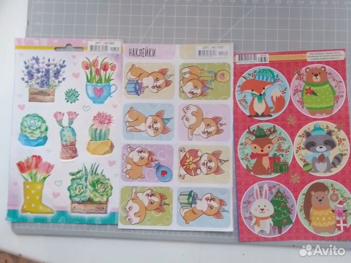 Наклейки листовые