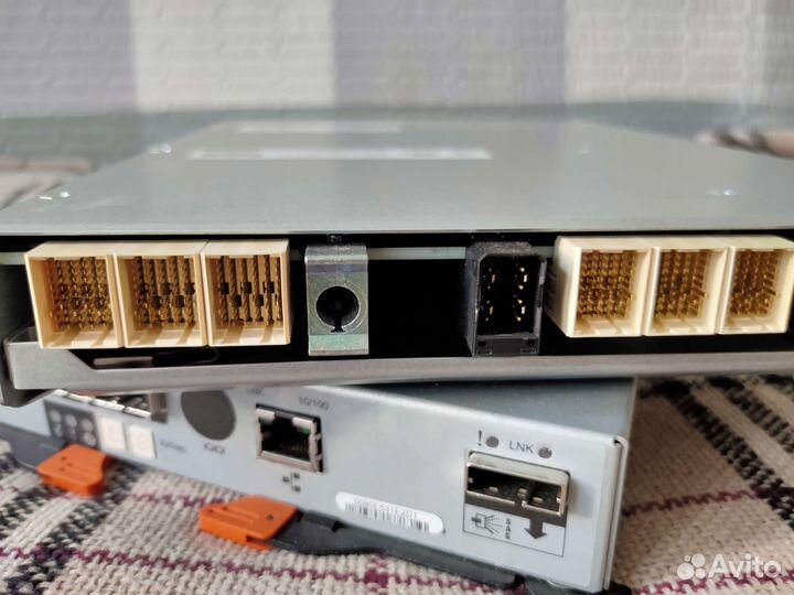 Контролер IBM 69Y0189