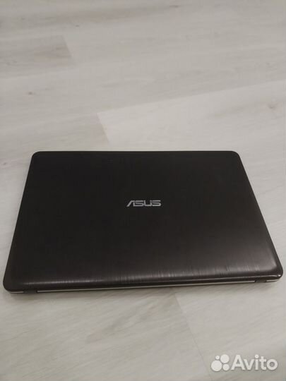 Ноутбук для работы и учебы Asus VivoBook