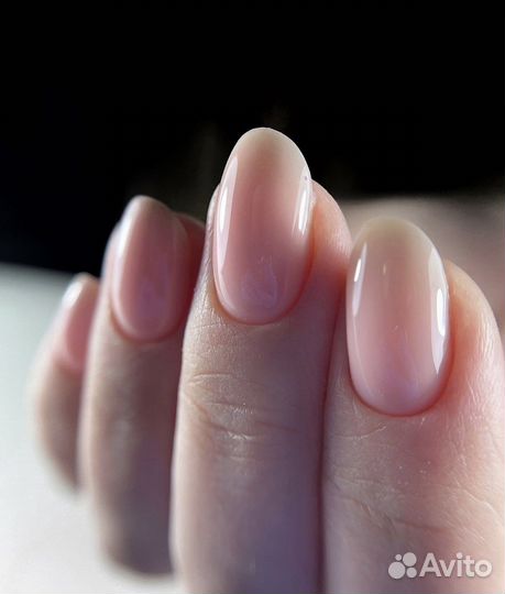 Маникюр / педикюр / наращивание ногтей