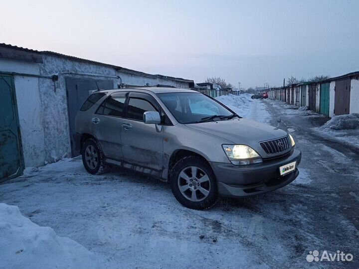 Toyota Harrier 3.0 AT, 2000, 435 294 км