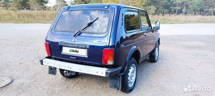 LADA 4x4 (Нива) 1.7 МТ, 2002, 160 000 км