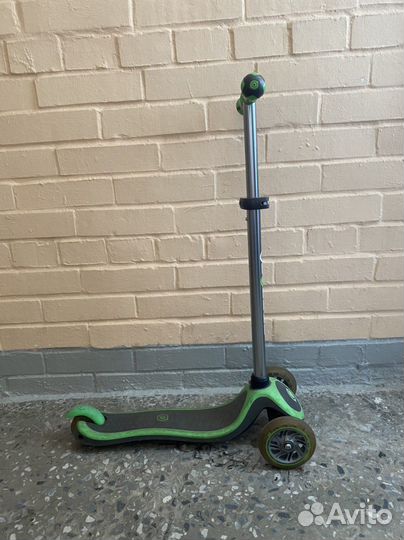 Самокат Globber детский со светящимися колесами