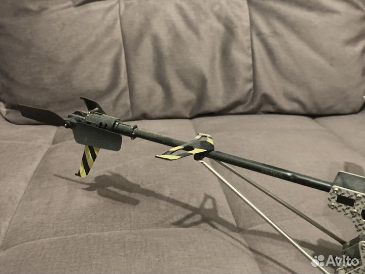 Радиоуправляемый вертолет