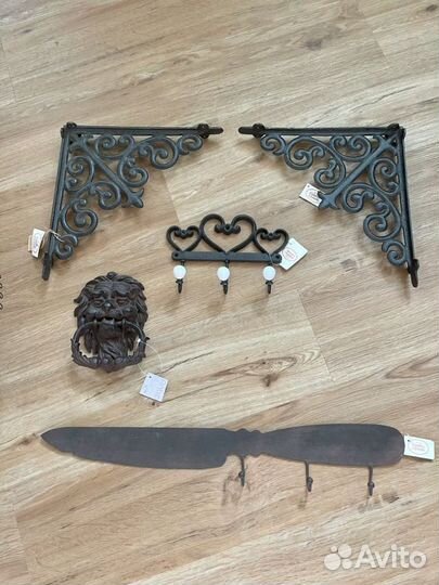 Крючки, консоли, стучалки Comptoir de Famille