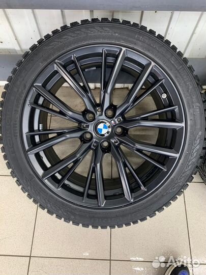 Nokian Tyres Hakkapeliitta 9 225/45 R18 95