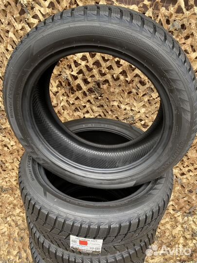 Hankook Winter I'Cept X RW10 245/50 R20 102T