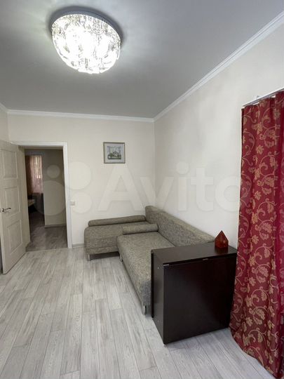 3-к. квартира, 72 м², 1/3 эт.