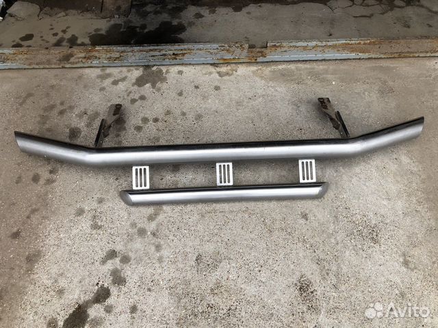 Труба на передний бампер Land Cruiser 200