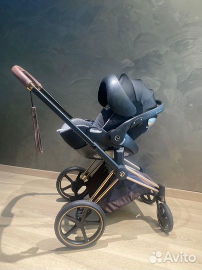 Коляска Cybex Priam III 3 в 1 Ferrari Black