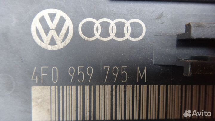 Блок управления двери Ауди А4 А6 Ку5