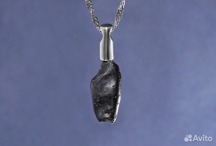 Кулон с метеоритом Сихотэ Алинь