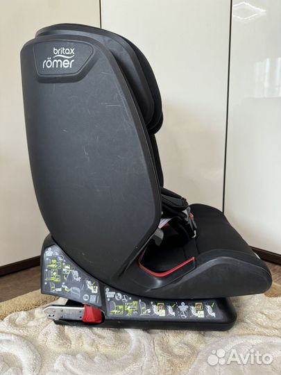 Автокресло Britax Romer Advansafix IV M 9-36 кг