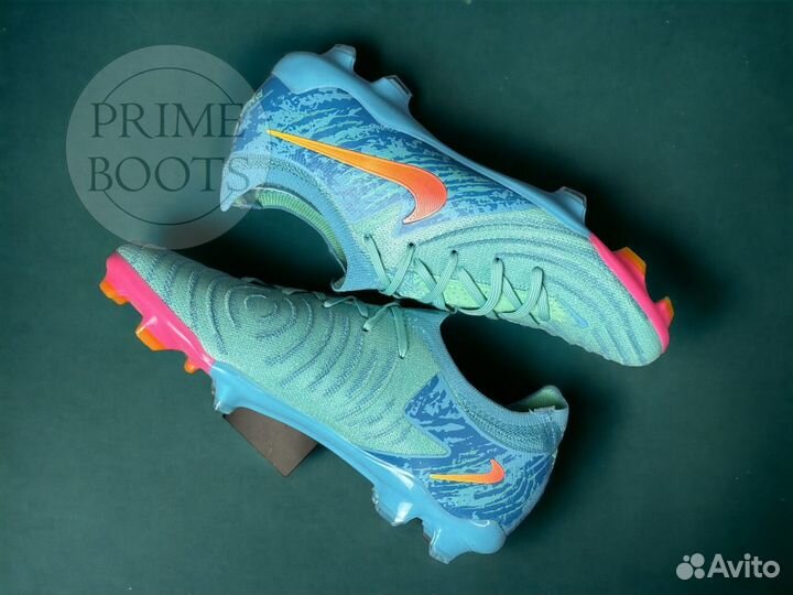 Бутсы Nike Phantom luna