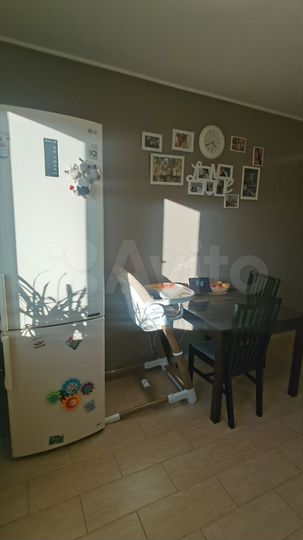 2-к. квартира, 52 м², 2/5 эт.