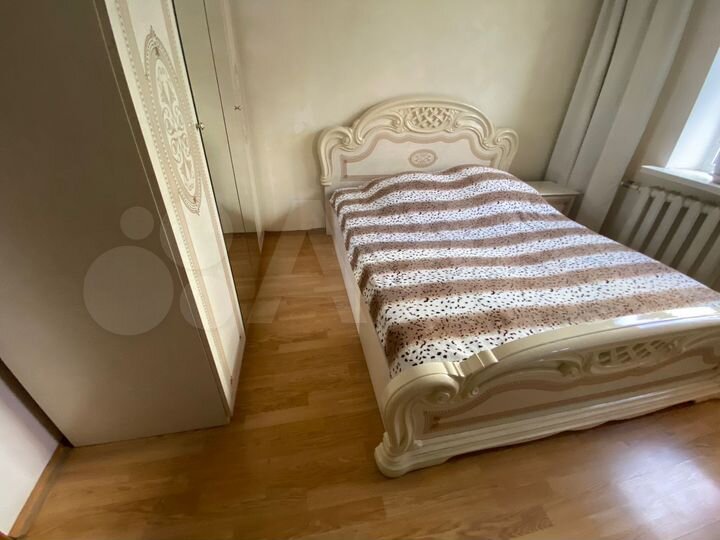 2-к. квартира, 56 м², 5/10 эт.