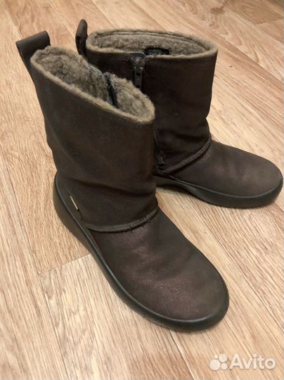 Сапоги зимние ecco 34